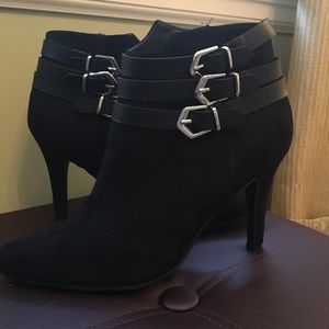 Black Booties A.N.A Almost New Size 9, 4” Heel Reduced Shipping